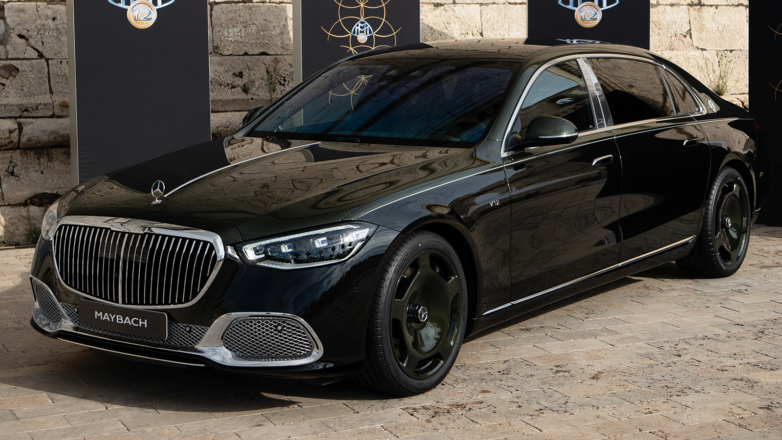 Ντεμπούτο για την Mercedes-Maybach V12 Edition!